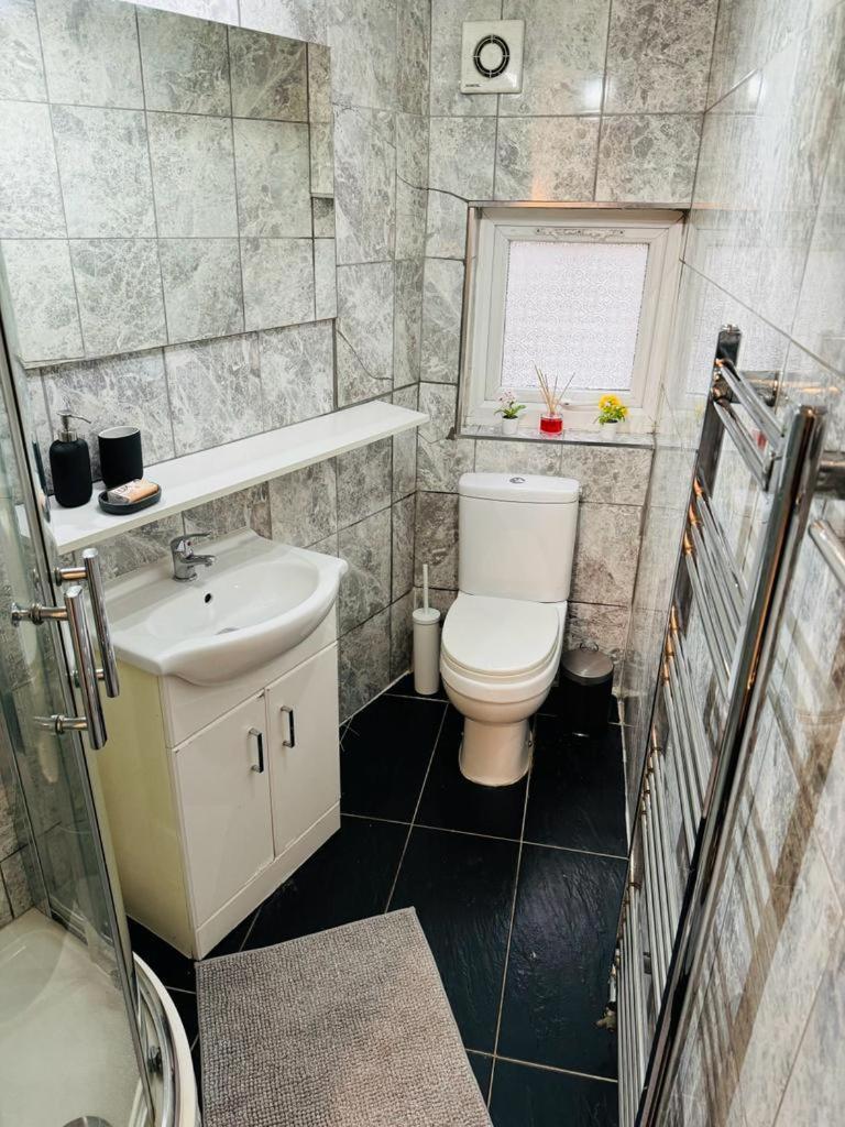 Willesden J Guest Home 4 London Exterior foto